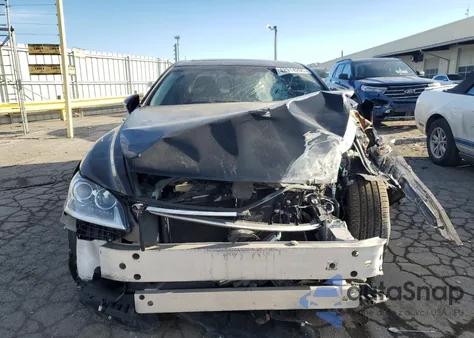 2017 Lexus Ls 460 z USA, uszkodzony, nr VIN JTHCL5EF7H5029023